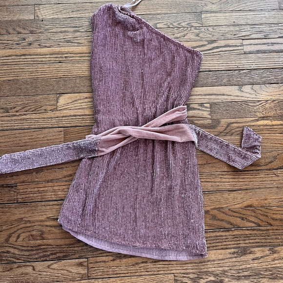 Retrofete Dresses & Skirts - Retrofete Ella Sequin Dress - Dusty Rose XS